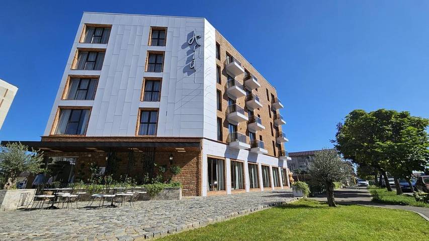 Appart’hôtel pour 2 personnes, avec terrasse et vue