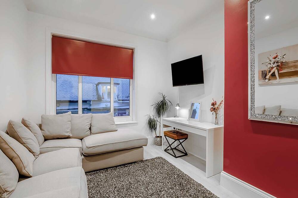 Dragon Pad - Uk46422 in Royal Tunbridge Wells, Kent