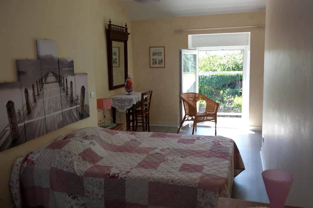 House near the Rance ( 10 min ) - ideal for discovering the region in Taden, Dinan und Umgebung