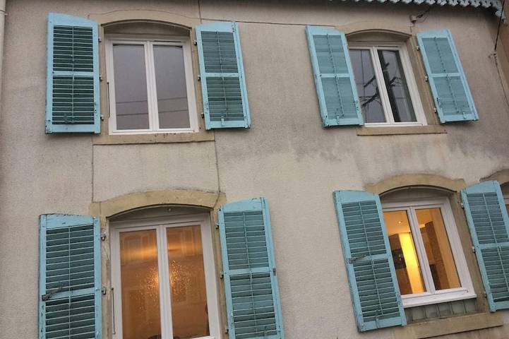 Location de vacances pour 12 personnes, avec terrasse et jardin à Cirey-sur-Vezouze