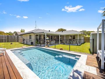 Holiday Apartment for 6 People in Buderim, Sunshine Coast, Photo 1