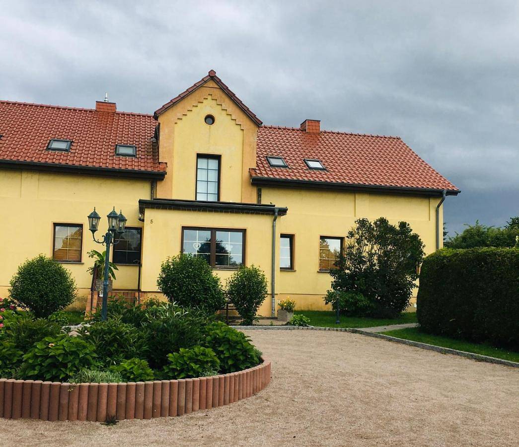 Ganze Wohnung, One-Bedroom Apartment with Garden View in Heiligenhagen, Satow