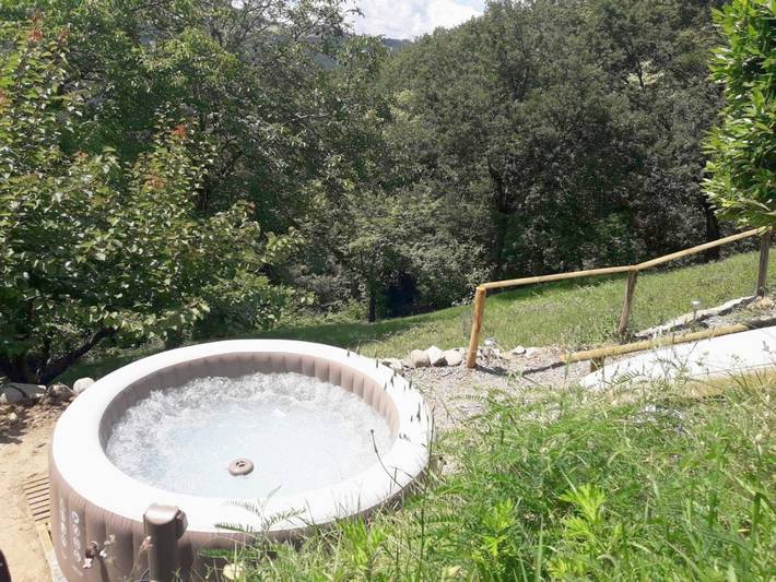 Ferienhaus für 6 Personen, mit Ausblick und Garten sowie Pool, mit Haustier - 1