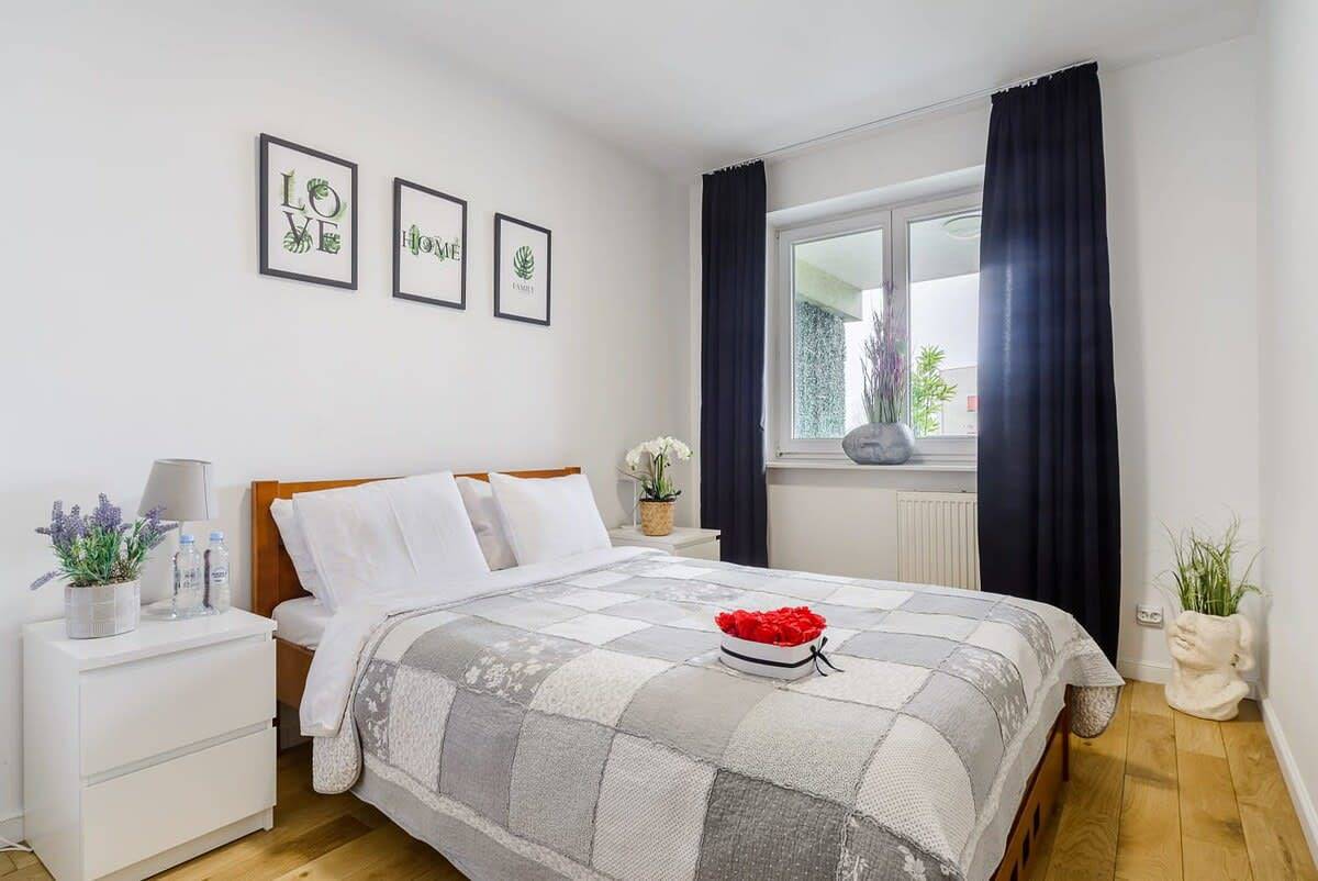 Ganze Wohnung, Ferienwohnung für 8 Personen mit Balkon/Terrasse in Warschau, Masowien