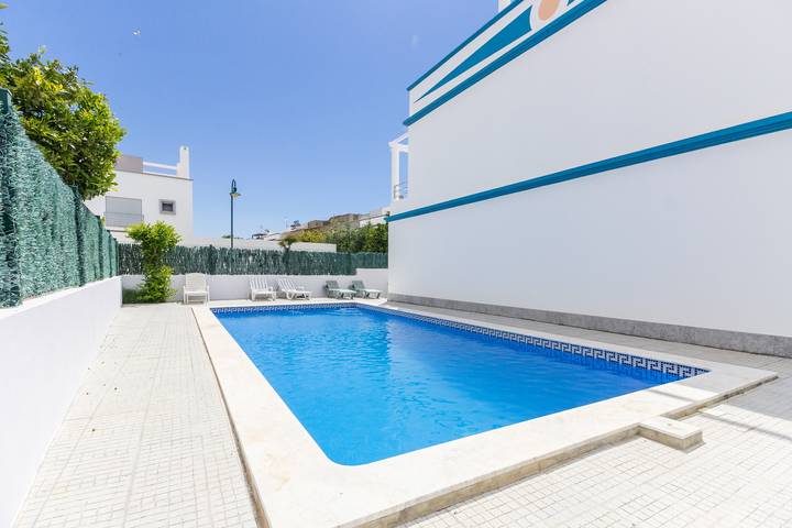 Casa de férias para 6 pessoas, com terraço na Praia da Lota