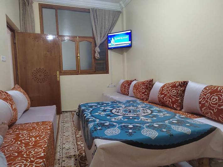 Gîte pour 4 personnes, avec terrasse dans Tnine Aglou