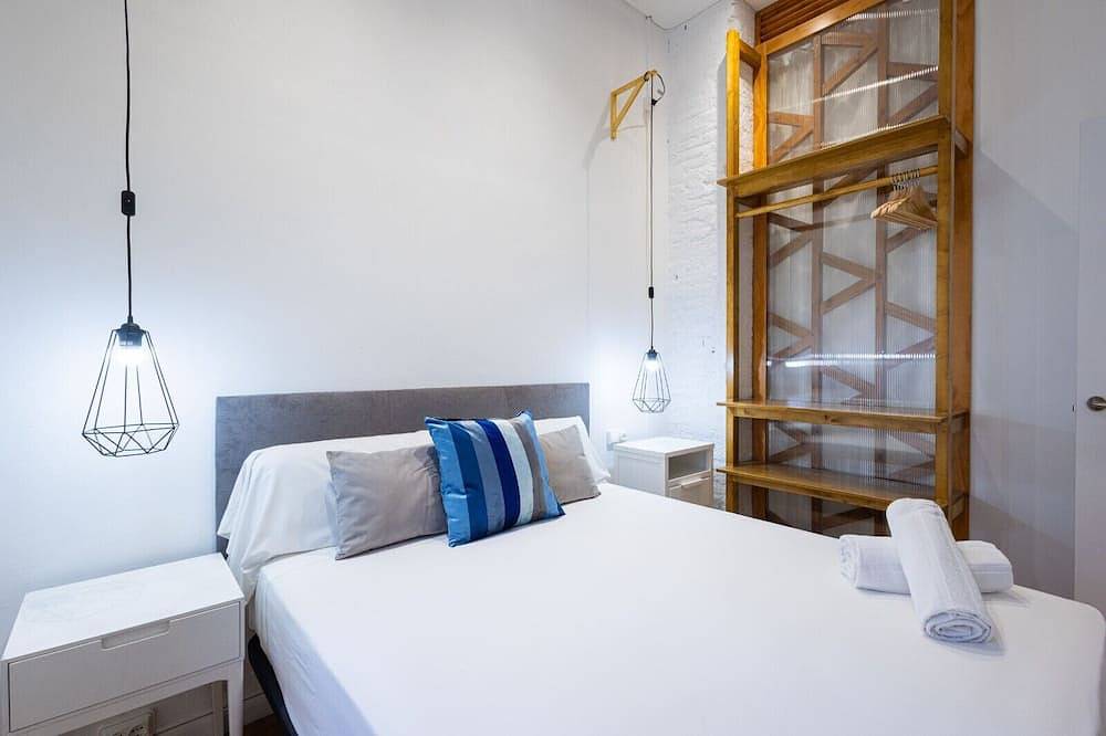 Entire apartment, The Vella Apartment in Valencia, Costa de Valencia
