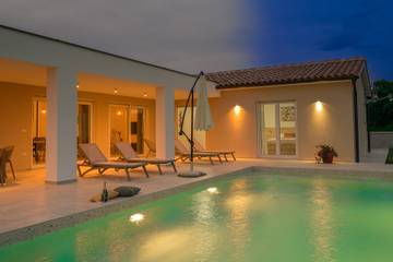 Villa per 8 Persone in Marzana Croazia, Istria, Foto 1