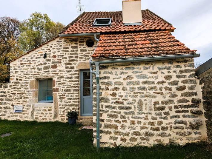 Burgundisches Ferienhaus für Paare mit Spa und Sauna in Region Avallon