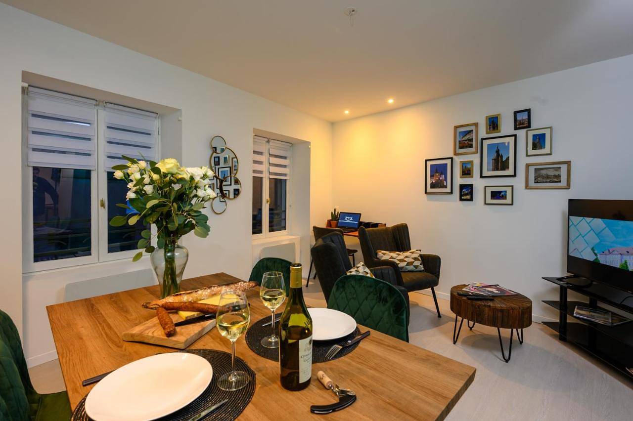 Appartement entier, One-Bedroom Apartment in Montbéliard, Doubs