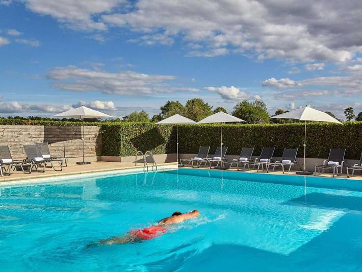 Hôtel pour 4 personnes, avec jardin ainsi que sauna et piscine à Vineuil-Saint-Firmin - 3