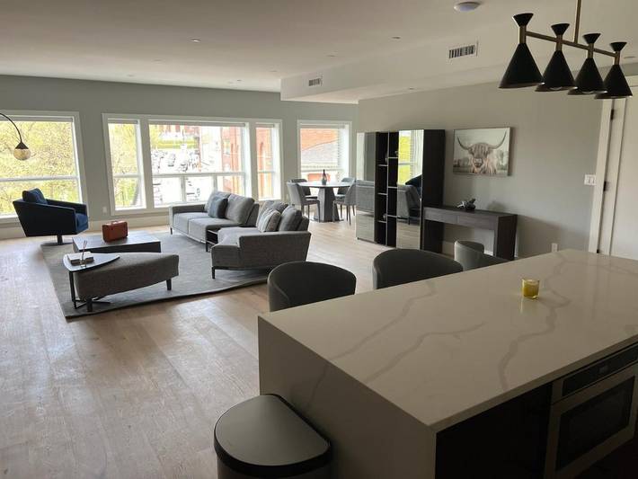 Ferienwohnung für 6 Personen, mit Ausblick und Terrasse in Boston