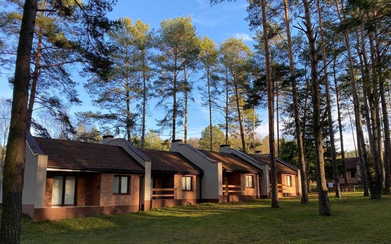 Wynajem wakacyjny dla 4 osób, z sauna i jacuzzi oraz ogród w Łagów