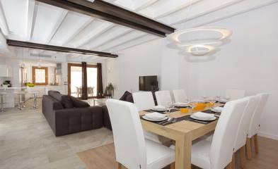 Villa in Pollença Stadt, Pollença für 8 