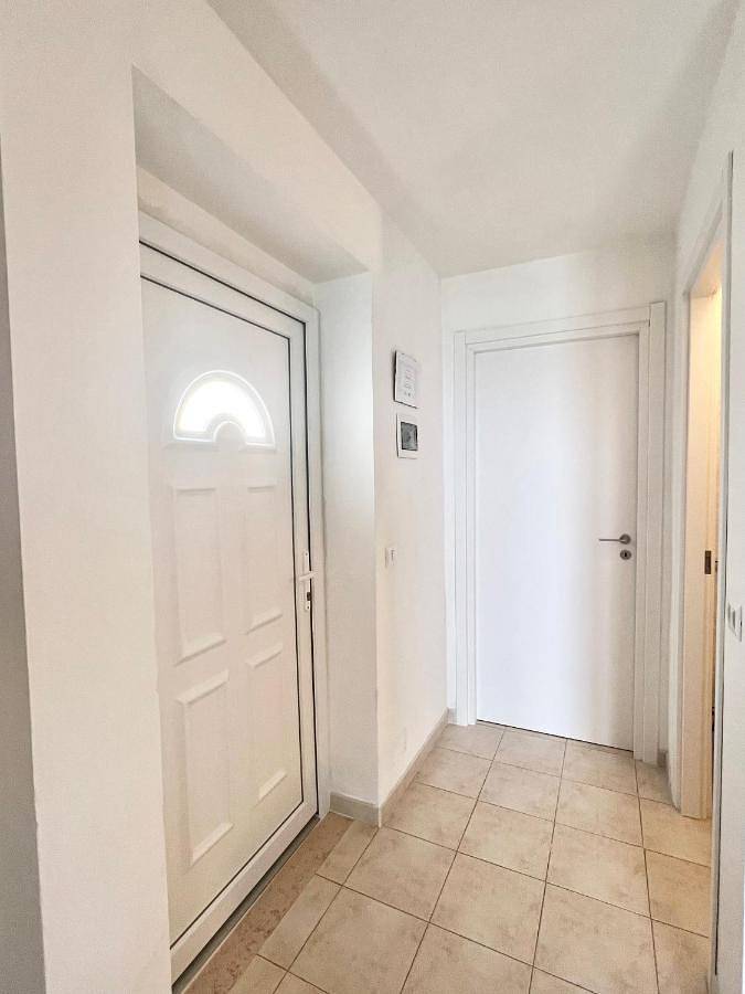 Gîte pour 4 personnes, avec terrasse ainsi que jardin et vue à Peschici - 3