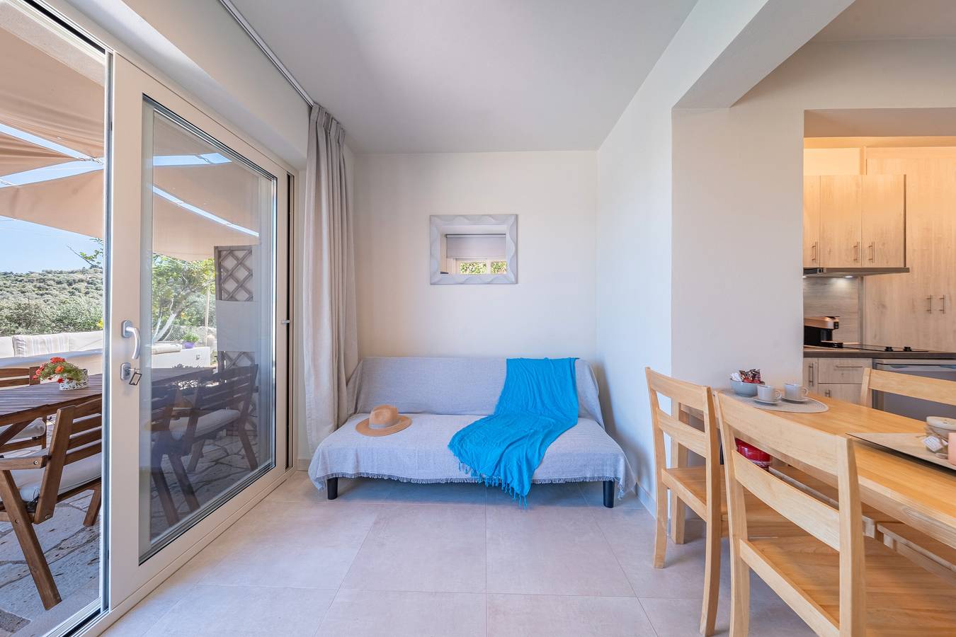 Ganzes Studio, Einzimmerapartment 'Despina' mit Bergblick, Wi-Fi und Klimaanlage in Paxos