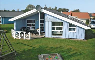 Ferienhaus für 12 Personen, mit Terrasse und Sauna sowie Whirlpool und Garten in Schönhagen