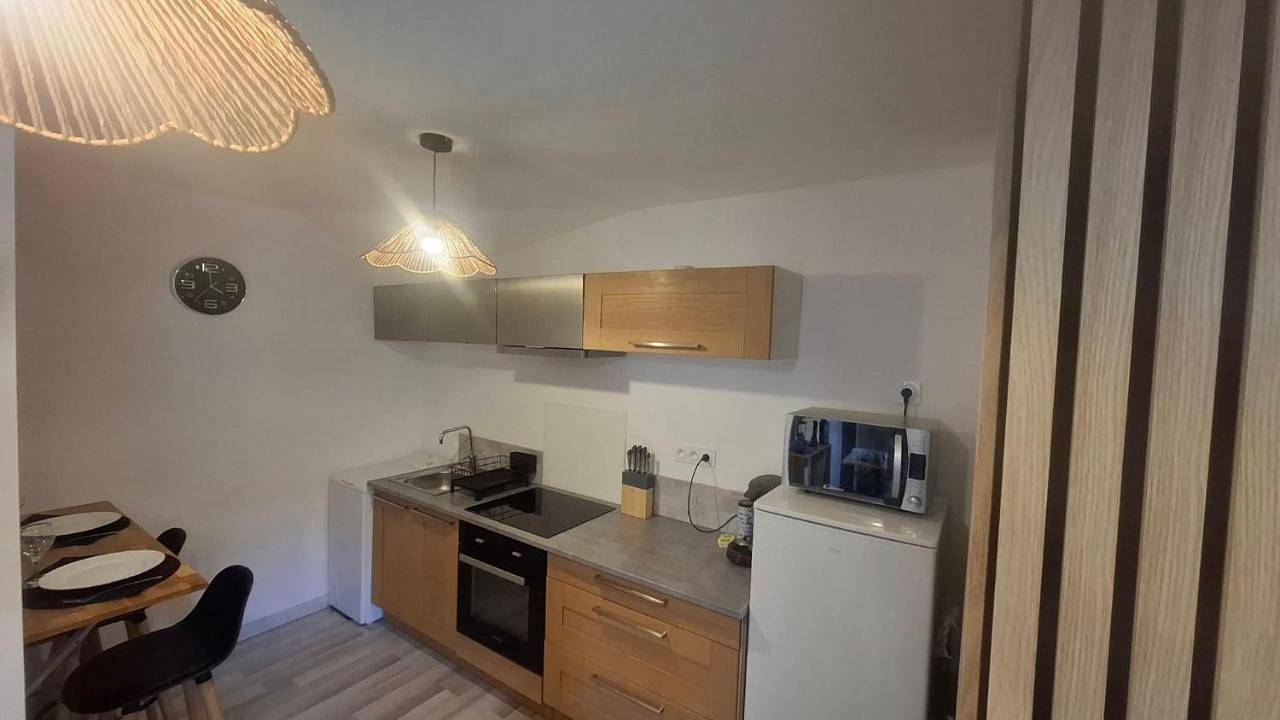 Appartement entier, La petite Brézègue in Aguessac, Parc naturel régional des Grands Causses
