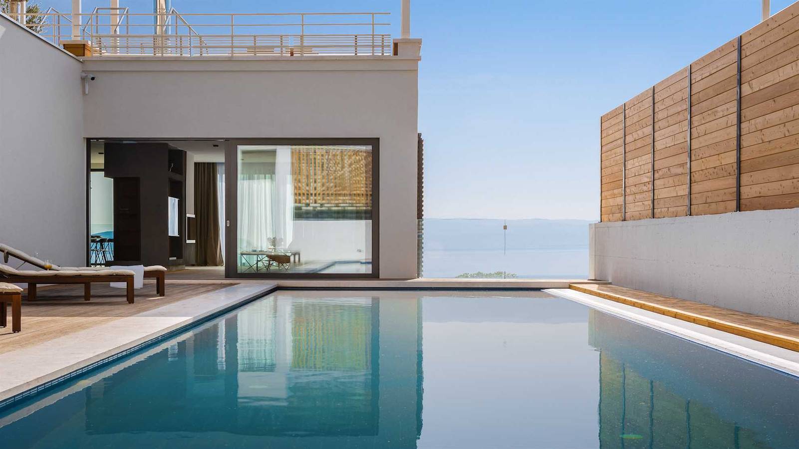 Villa Gemelos - Meerblick, beheizte Pools, Jacuzzi, Sauna und ein Fitnessstudio in Marusici, Split-Dalmatien