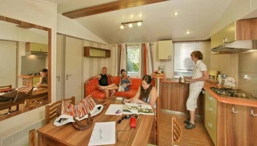 Mobil home pour 4 personnes, avec bassin pour enfant à Tamniès - 4