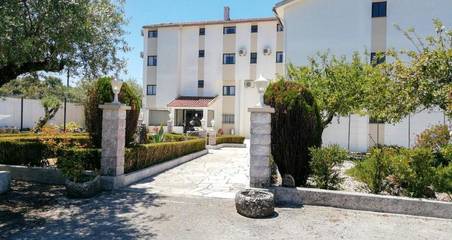 Hôtel pour 2 personnes, avec jardin et vue dans Ourém