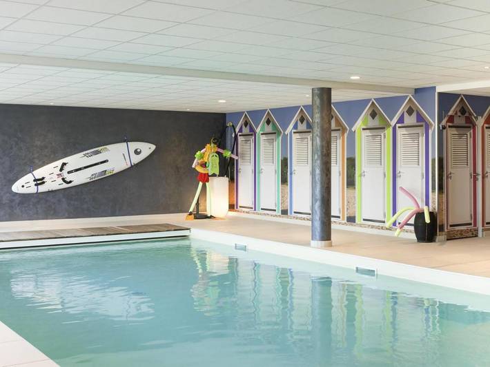 Hôtel pour 4 personnes, avec Terrasse ainsi que Jardin et Piscine