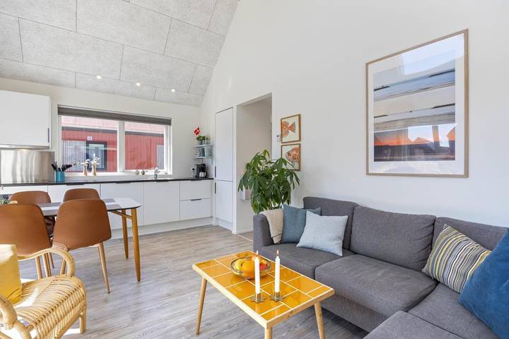 Schönes Ferienhaus mit kostenloser Heizung in Hvide Sande, Holmsland Klit