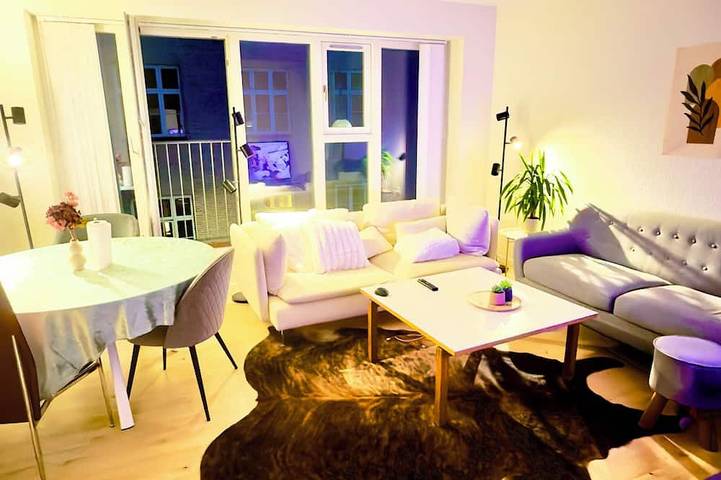 Ganze Wohnung, Charming 2-bedroom apartment in beautiful Aalborg with fully equipped kitchen in Aalborg, Limfjord in Nordjütland