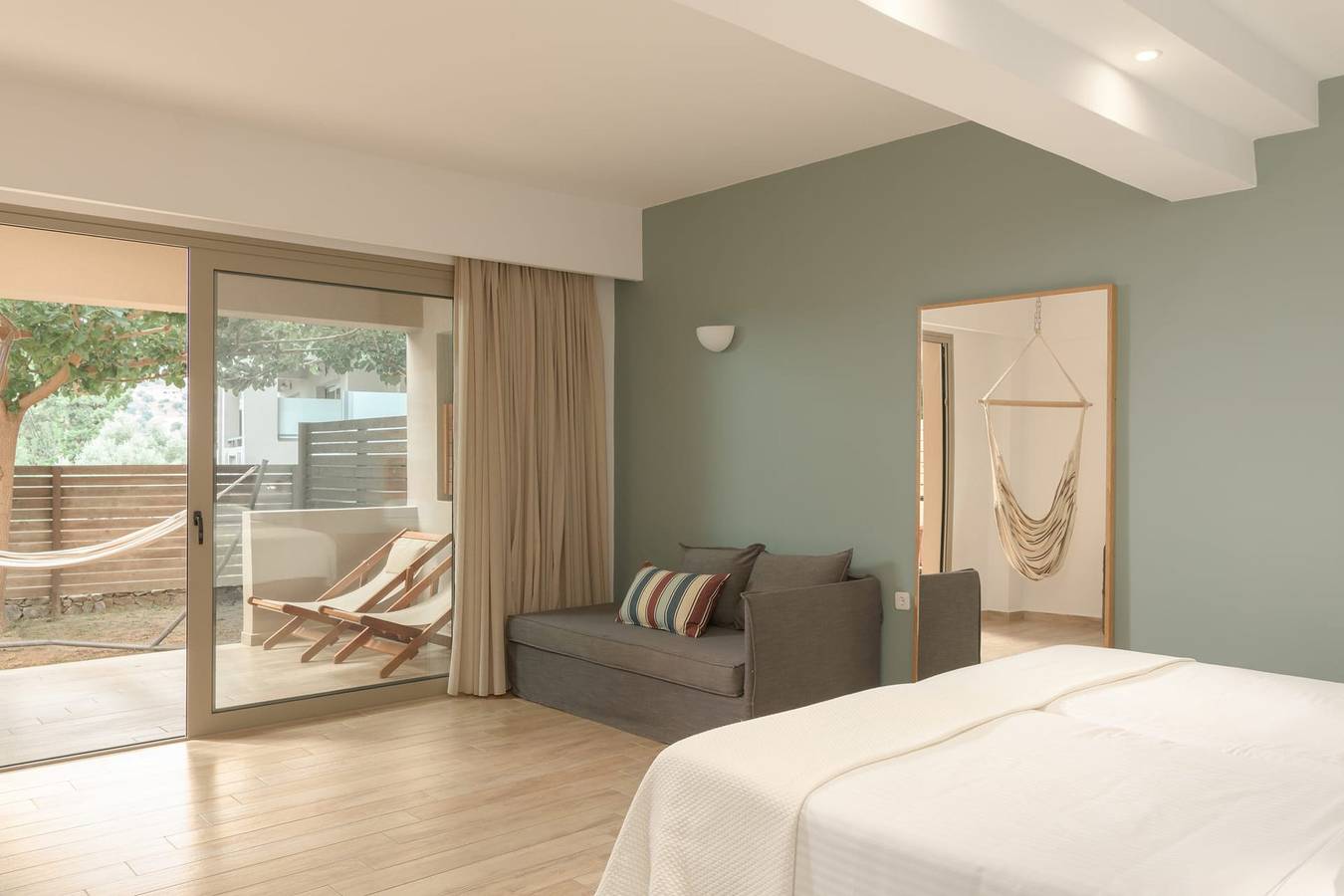 Breathtaking Agios Vasilios Suite | Kirsch Suite | 1 Bedroom | Private Furnished Balcony or Terrace with Garden and Mountain View | Spacious Shared Furnished Sun Terrace | Shared Outdoor Pool | Shared Hot Tub | Agia Galini in Agia Galini, Rethymno en omgeving