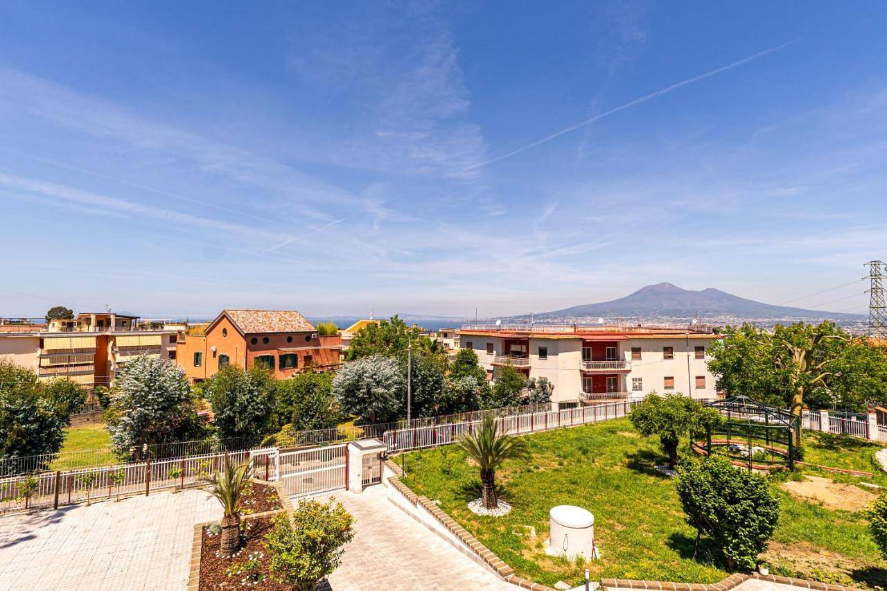 Double Room with Garden View in Castellammare di Stabia, Sorrento Coast