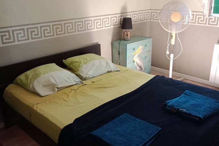 Gîte pour 4 personnes, avec terrasse et jardin à Vingrau - 3