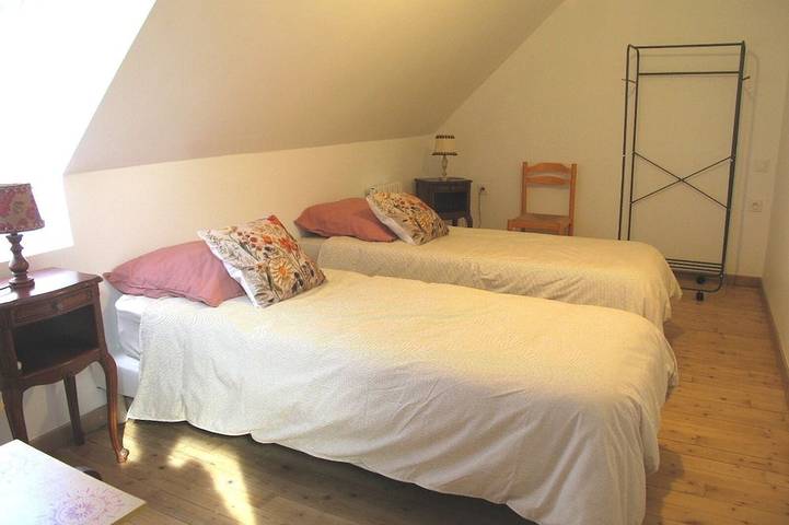 Location de vacances pour 8 personnes, avec jardin à Le Quillio - 4