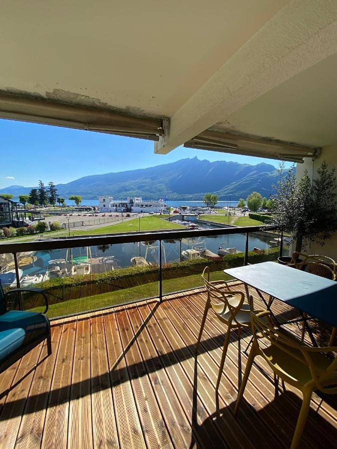 Appartement de vacances pour 3 personnes, avec vue ainsi que vue sur le lac et jardin, animaux acceptés