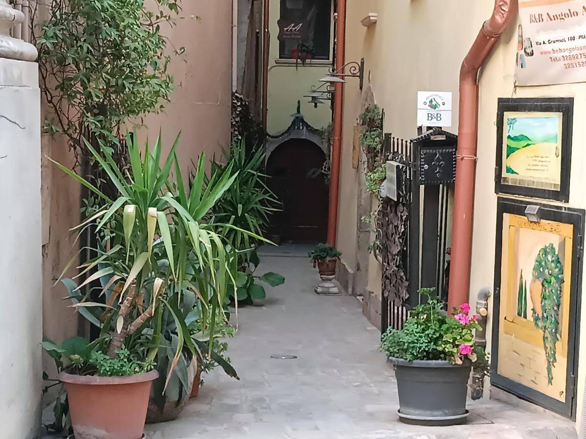 Double Room with Private Bathroom in Pratola Peligna, Province de l'Aquila