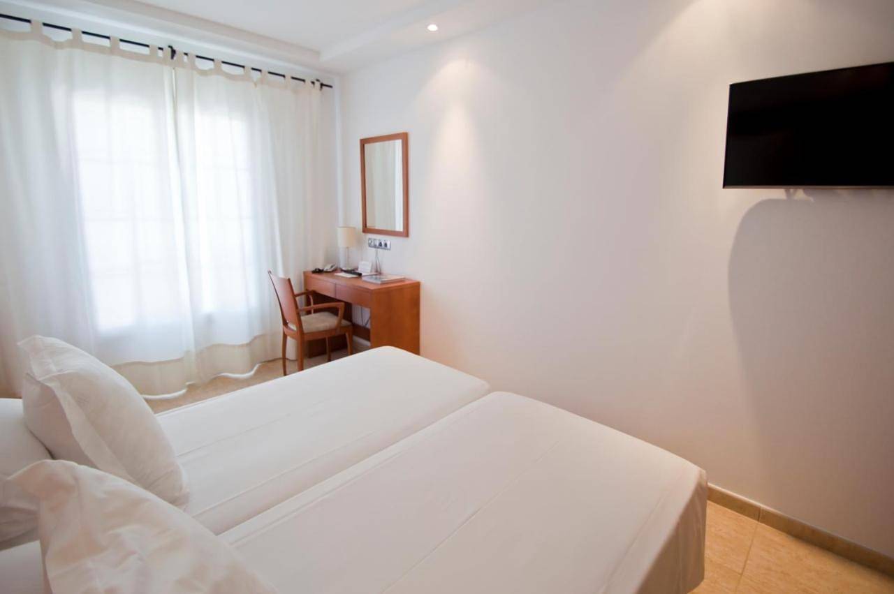 Hôtel pour 3 personnes avec jardin in Mercadal, Es Mercadal