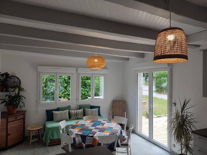 Auberge pour 3 personnes, avec jardin et terrasse, animaux acceptés