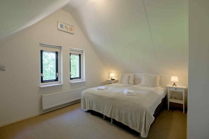 Ferienhaus für 6 Personen mit Schlafzimmer und Badezimmer im Erdgeschoss in Ijsselmeer