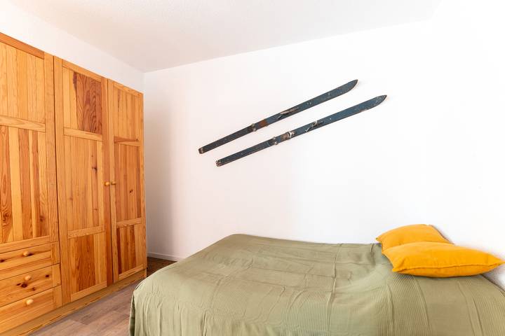 Appartement entier, Le Dévoluy, appartement pour 6 avec balcon in La Joue du Loup, Le Dévoluy