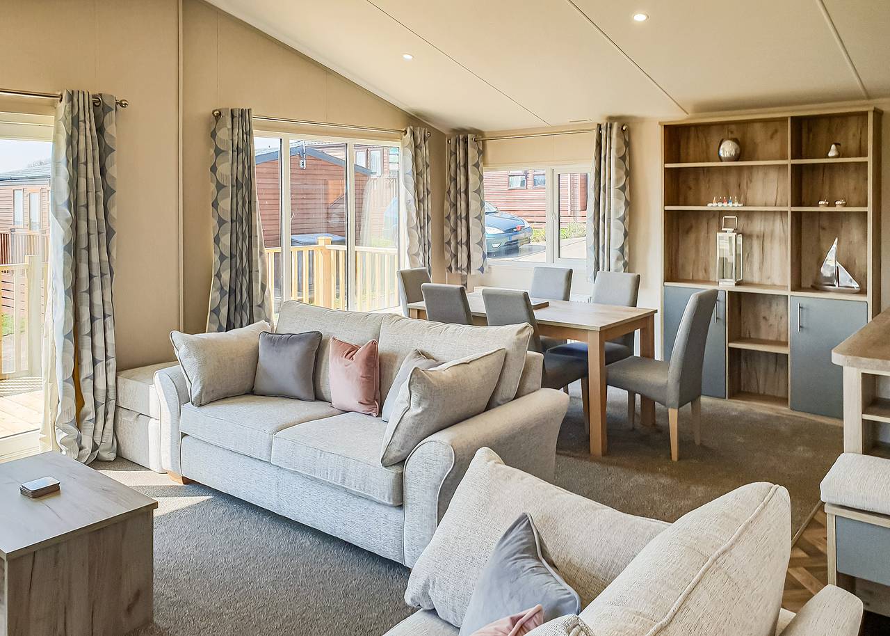 Lakeside 9 Platinum in Hastings, Sussex Oriental