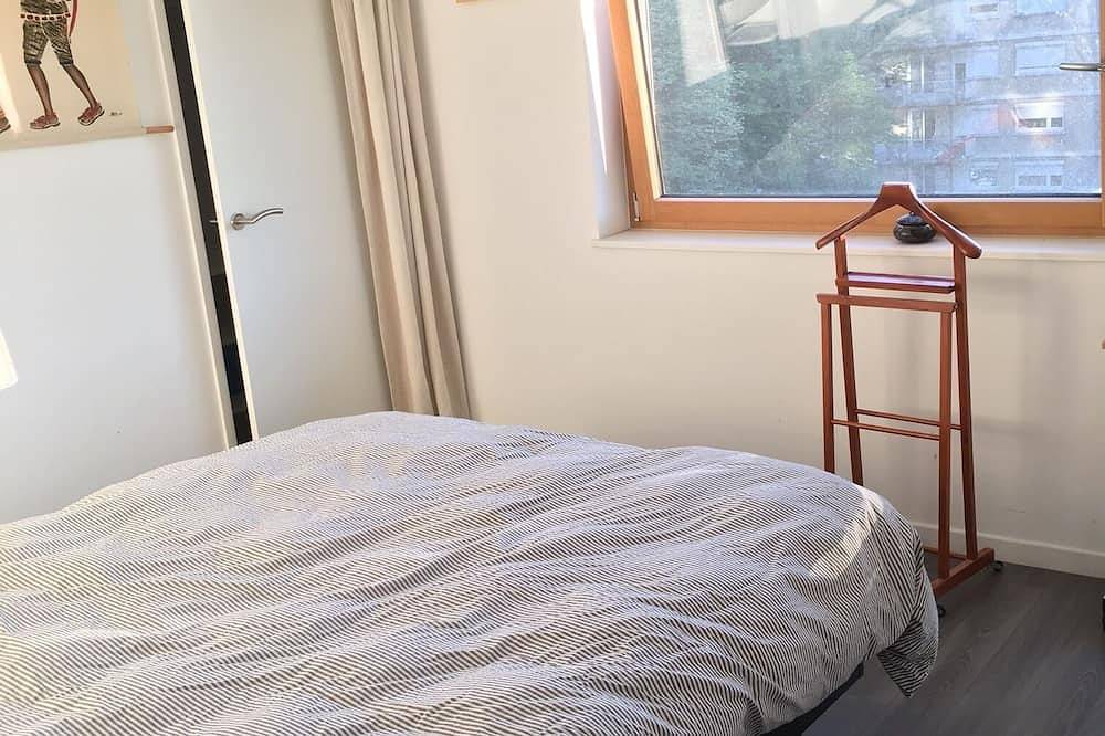 Ganze Wohnung, Geräumiges modernes Apartment in Fontainebleau in der Nähe von Insead (5 Fußminuten), in der Innenstadt (10 Fußminuten) in Fontainebleau, Seine-et-Marne