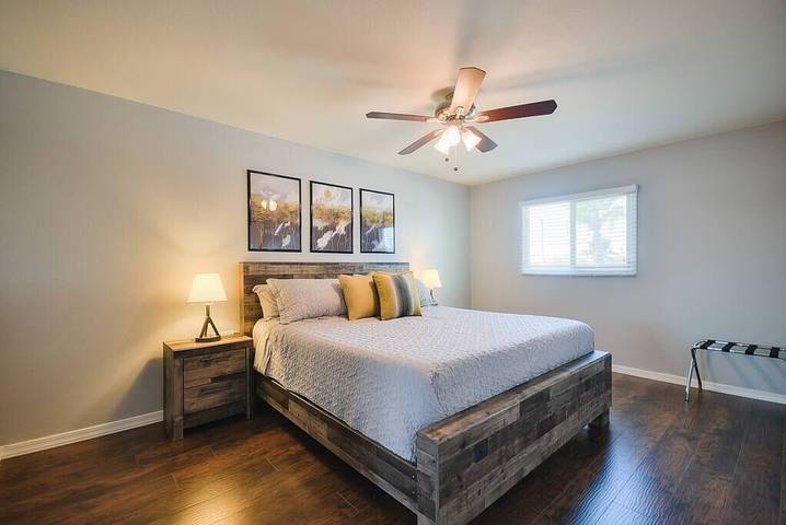 Vacation rental for 8 people, with terrace and pool in Camelback Mountain