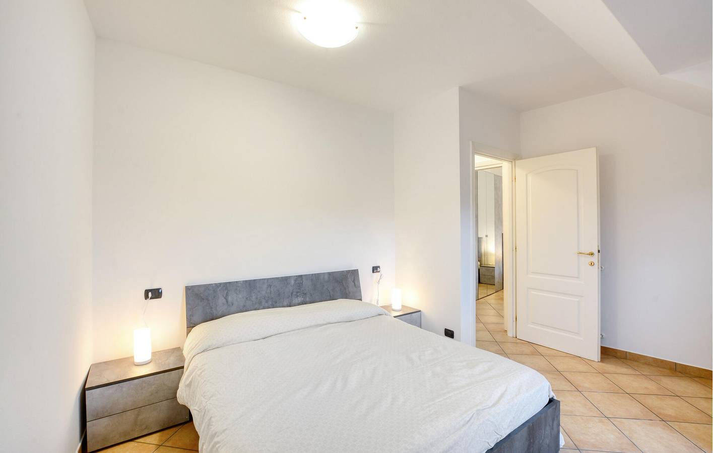 Ganze Ferienwohnung, Gemütliche Wohnung mit Terrasse, Parkplatz - Nähe Al Forno, Avegno in Uscio, Ligurische Küste