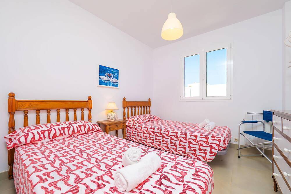 Casa Tola - Beautiful house with a terrace in Colònia de Sant Pere and free Wi-Fi in Playa de Colonia de Sant Pere (Artà), Artà