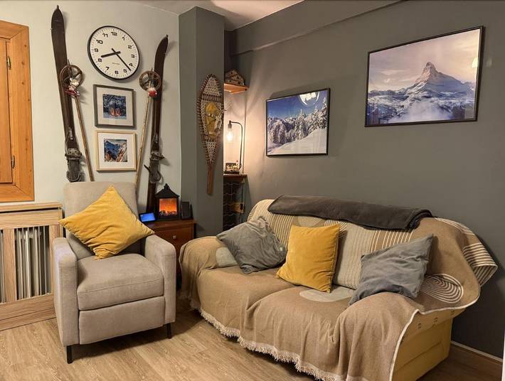 Gîte pour 4 personnes, avec balcon ainsi que piscine et vue dans Formigal - 3