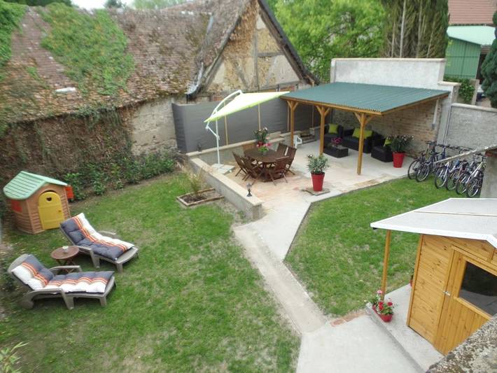 Location de vacances pour 7 personnes, avec jardin, adapté aux familles dans Vaumas - 3
