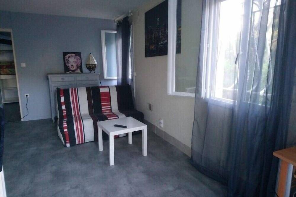 Ganze Wohnung, Wohnung zwischen Land und Meer in Belgentier, Toulon Region