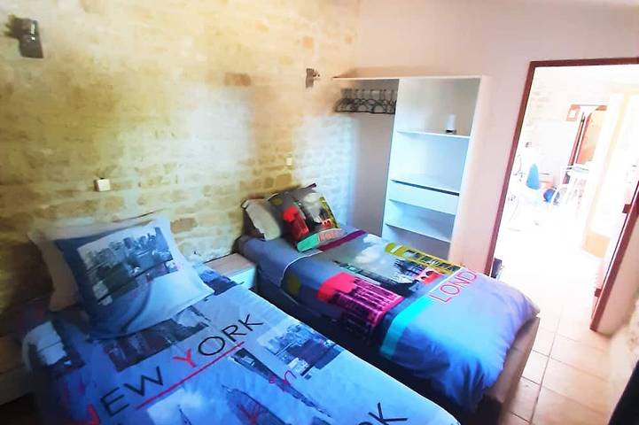 Location de vacances pour 4 personnes, animaux acceptés à Saint-Martin-de-Juillers - 2