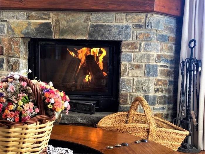 Apartamento vacacional entero, Apartamento 3 hab. Chimenea, Vistas, Lago, Secadora y Wifi in Puigcerdá, Cerdanya