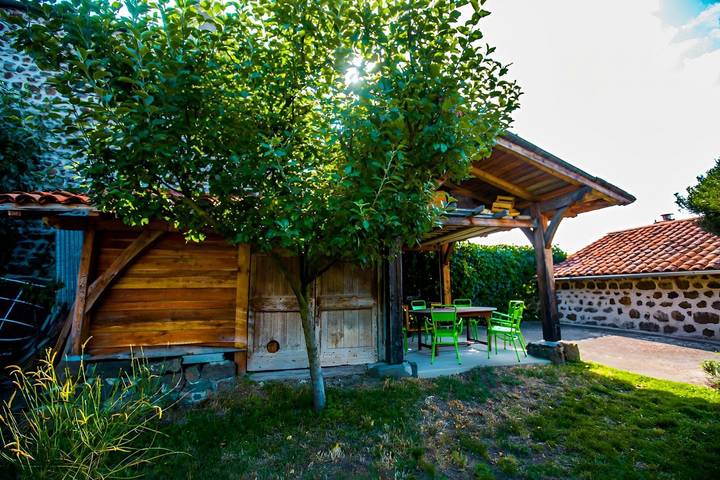 Gîte pour 2 personnes, avec jardin et terrasse à Polignac - 2
