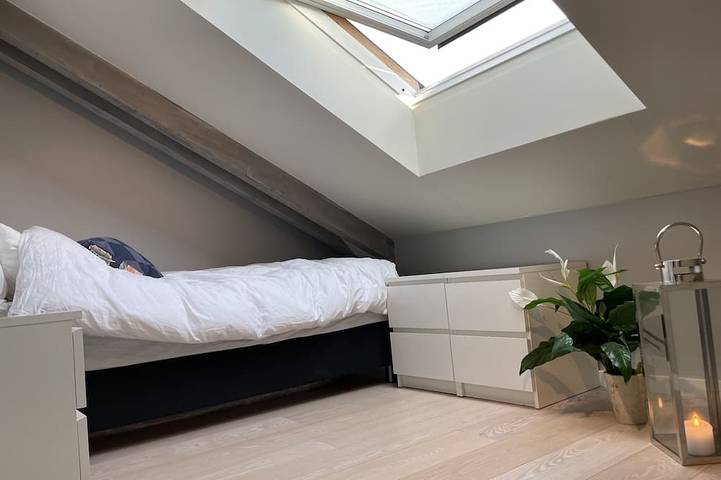 Apartamento entero, Exclusive & Elegant Frogner Apartment in the Heart of Oslo in Frogner, Oslo